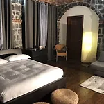 Loriana فندق مبيت وإفطار