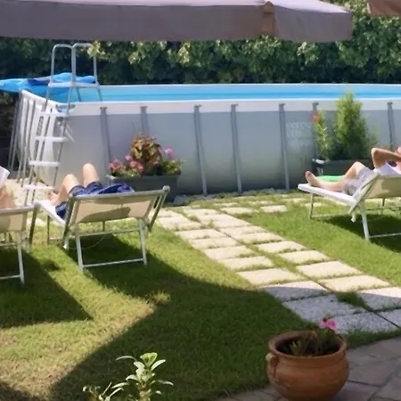 Bed and Breakfast Loriana 3*