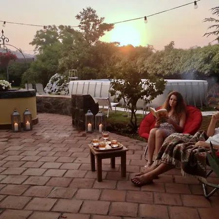 Oda ve Kahvaltı Loriana 3*