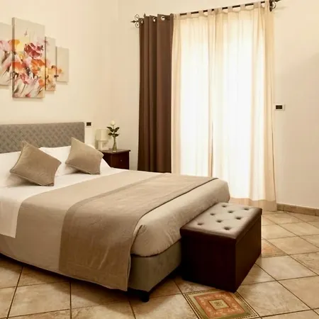 Loriana Bed and Breakfast 3*