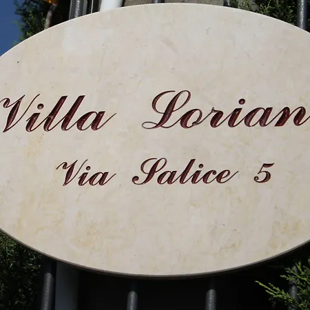 Bed and Breakfast Loriana 3*